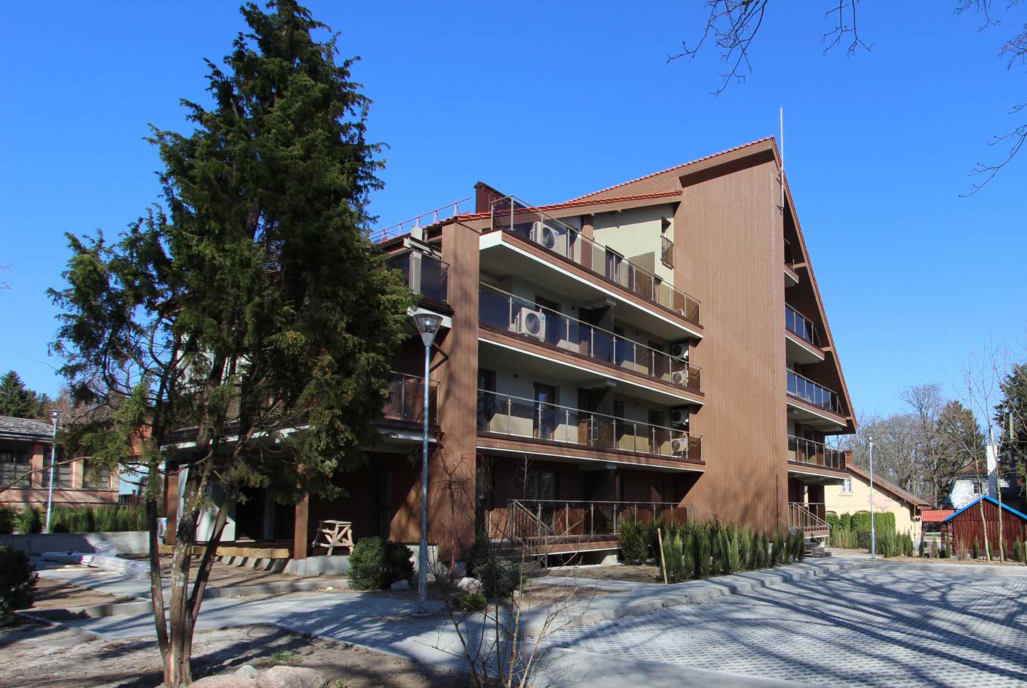 Daugiabučio rekonstrukcija Juodkrantėje